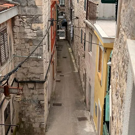 Tara Villa Split
