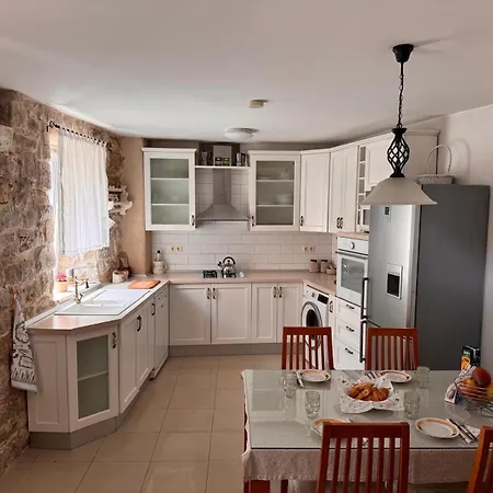 Villa Tara